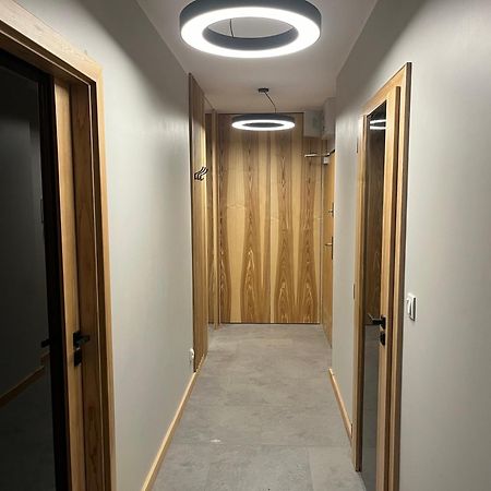 Jesionowe Apartamenty Nad Odra, Stare Miasto, Sauna W Jednym, Klimatyzacja , Garaz Podziemny 0 Zl, Odra River , Old Town, New Building, Air Conditioning, Sauna-One, Underground Garage Free Wroclaw Luaran gambar