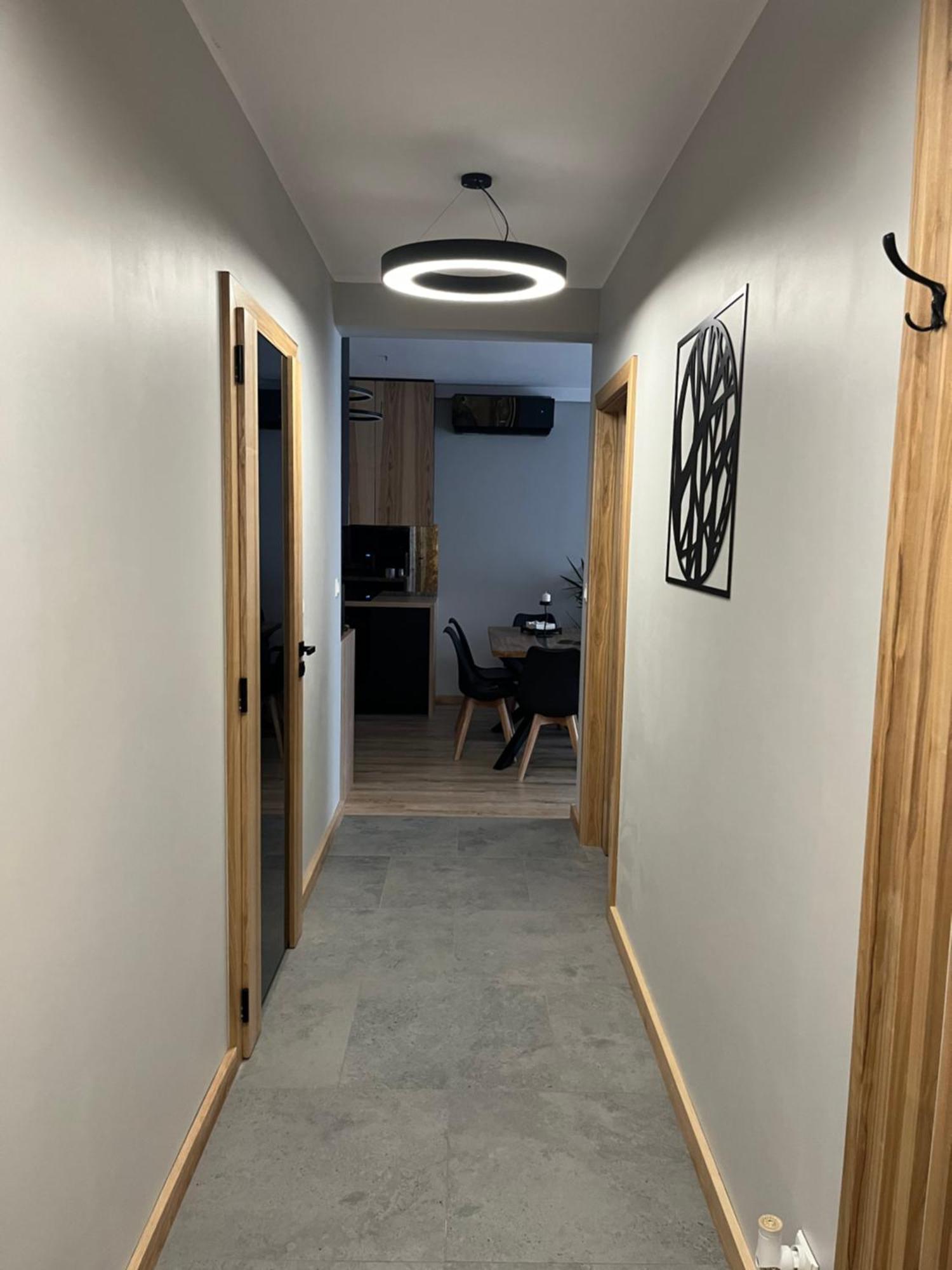 Jesionowe Apartamenty Nad Odra, Stare Miasto, Sauna W Jednym, Klimatyzacja , Garaz Podziemny 0 Zl, Odra River , Old Town, New Building, Air Conditioning, Sauna-One, Underground Garage Free Wroclaw Luaran gambar