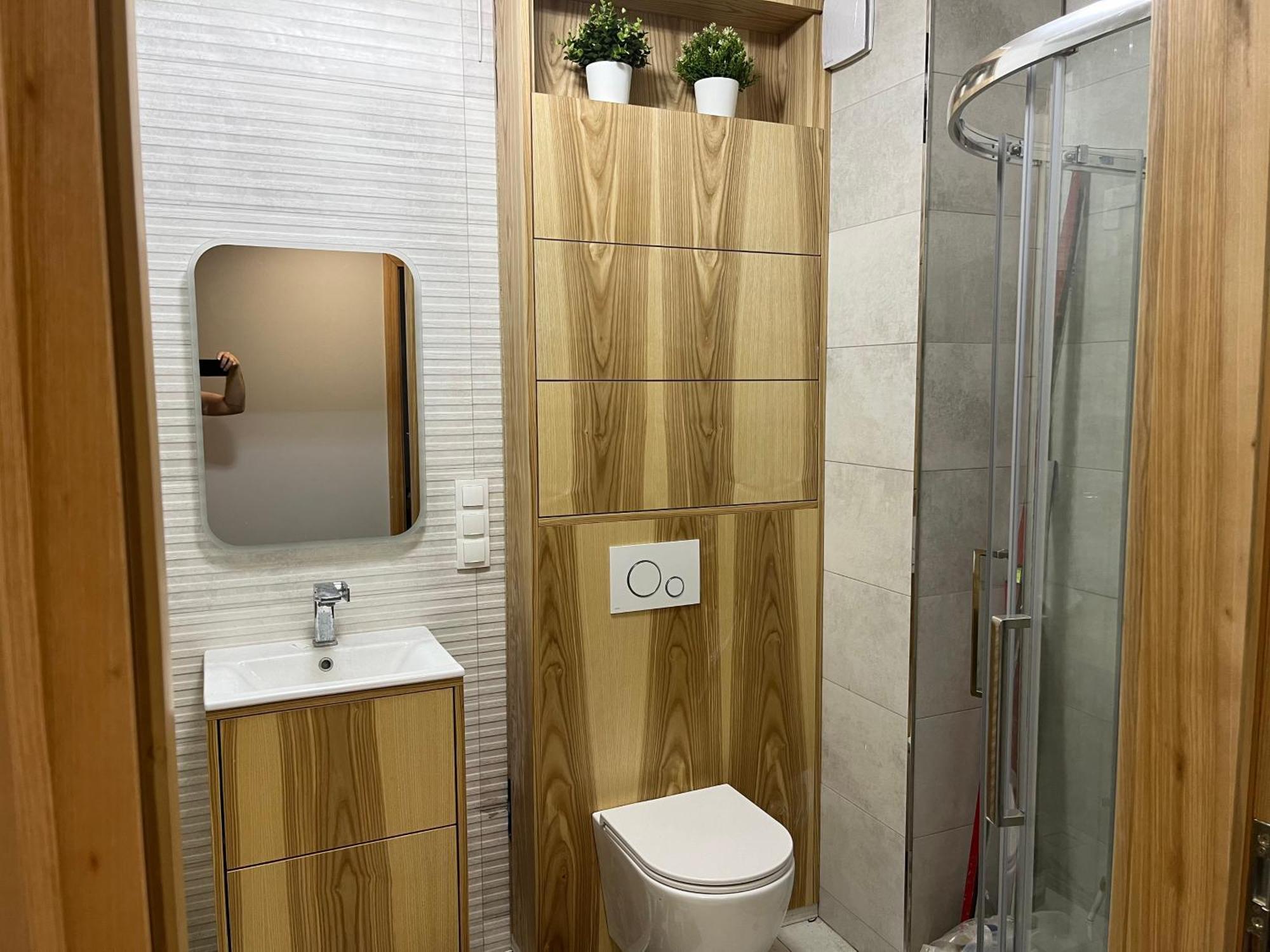 Jesionowe Apartamenty Nad Odra, Stare Miasto, Sauna W Jednym, Klimatyzacja , Garaz Podziemny 0 Zl, Odra River , Old Town, New Building, Air Conditioning, Sauna-One, Underground Garage Free Wroclaw Luaran gambar