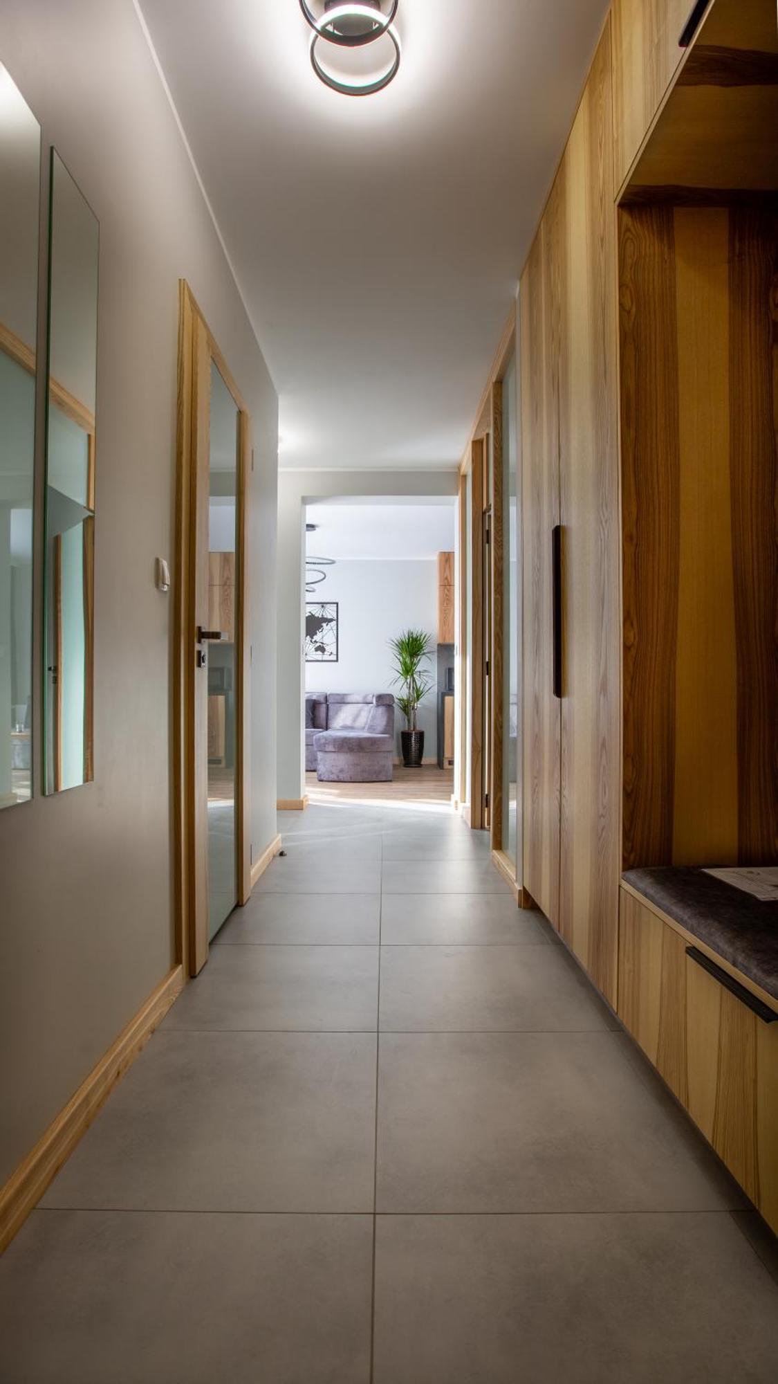 Jesionowe Apartamenty Nad Odra, Stare Miasto, Sauna W Jednym, Klimatyzacja , Garaz Podziemny 0 Zl, Odra River , Old Town, New Building, Air Conditioning, Sauna-One, Underground Garage Free Wroclaw Luaran gambar