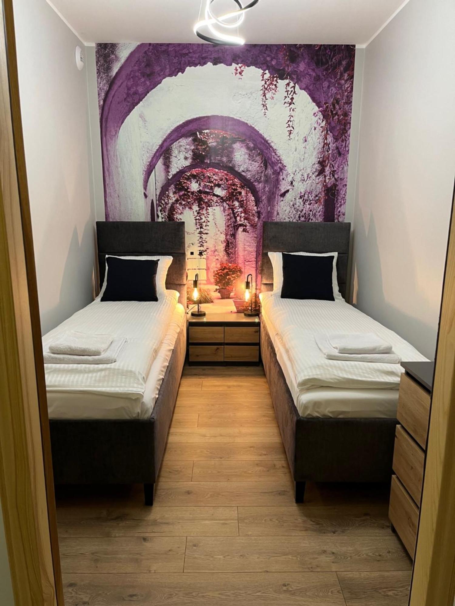 Jesionowe Apartamenty Nad Odra, Stare Miasto, Sauna W Jednym, Klimatyzacja , Garaz Podziemny 0 Zl, Odra River , Old Town, New Building, Air Conditioning, Sauna-One, Underground Garage Free Wroclaw Luaran gambar